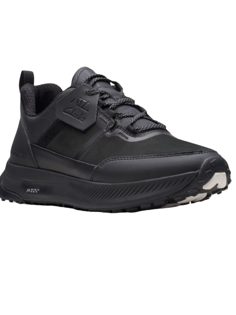 New Clarks Men’s ATL Trail Black and Gray Lace Waterproof Sneaker Size 12